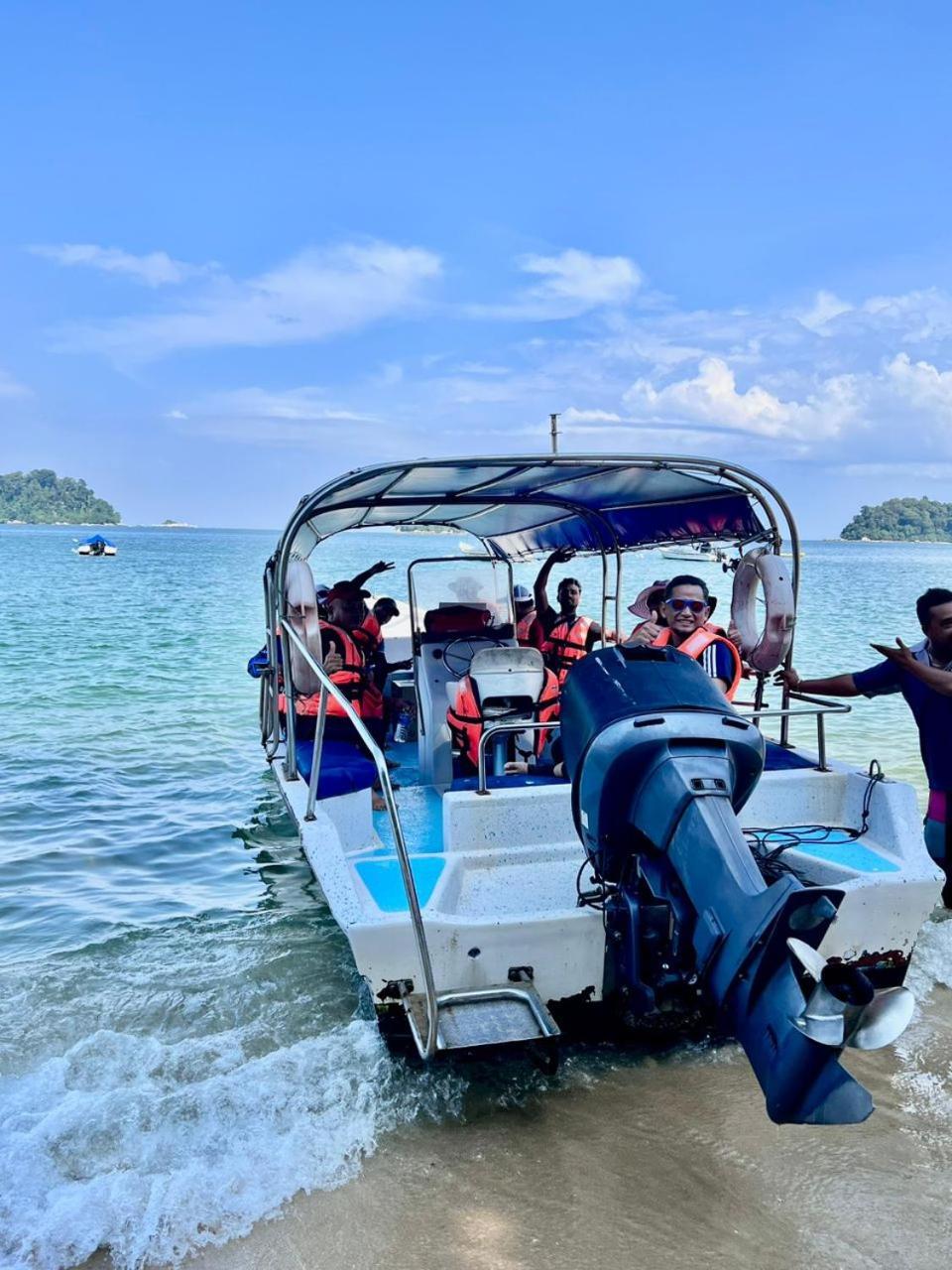 Pangkor Sandy Beach Resort Kampong Pasir Bogak Kültér fotó