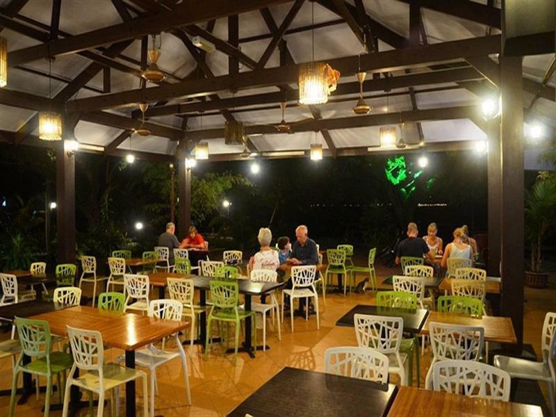 Pangkor Sandy Beach Resort Kampong Pasir Bogak Kültér fotó